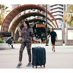 American Tourister Zoom Turbo Softside Expandable Spinner Wheel Luggage, Black, Checked-Medium 25-Inch -TRAVELPRO Sales 51jwGiGKNTL