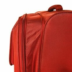 Skyway Mirage 2.0 | 4-Piece Set | 16" Underseater, 20" And 28" Expandable Spinners, Travel Pillow (True Red) -TRAVELPRO Sales 61r6XDRuQsL