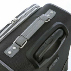 Olympia Luggage Skyhawk 26 Inch Expandable Vertical Rolling Case,Black,One Size -TRAVELPRO Sales 61xytyiRpAL