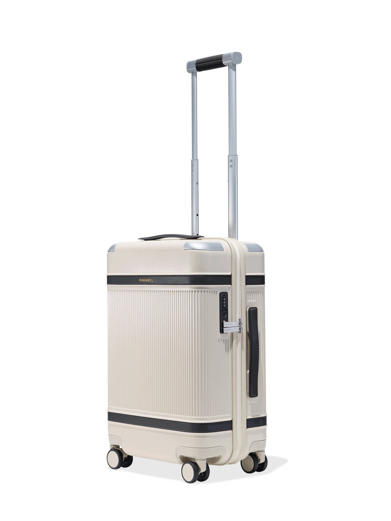 Paravel Weekender Set Plus - Domino Black 6 Paravel Weekender Set Plus - Domino Black - Image 4