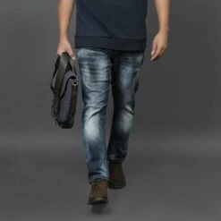 LFO - Oslo Canvas Briefcase -TRAVELPRO Sales 7 28d43d0e 9d90 4ed8 bb2c 4635c3f09512