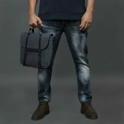 LFO - Oslo Canvas Briefcase -TRAVELPRO Sales 8 41526b1e 1c47 441a 9620 9b4c92c0994d